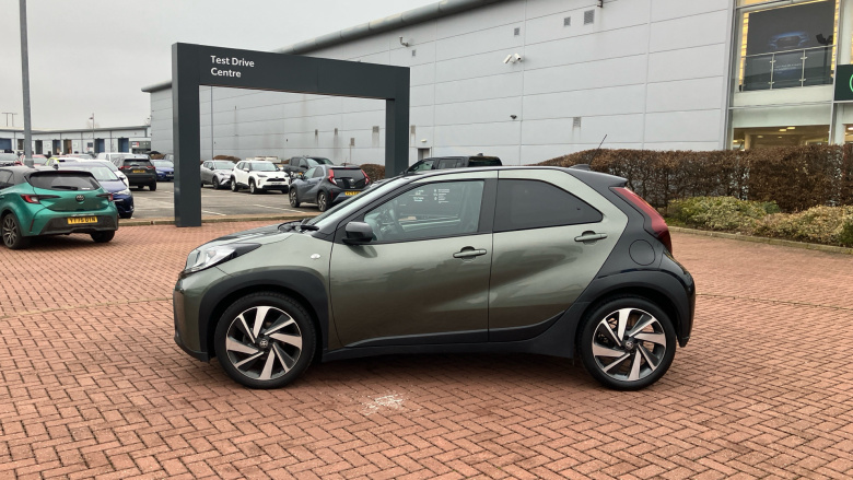 Toyota Aygo X 1.0 VVT-i Edge 5dr Petrol Hatchback